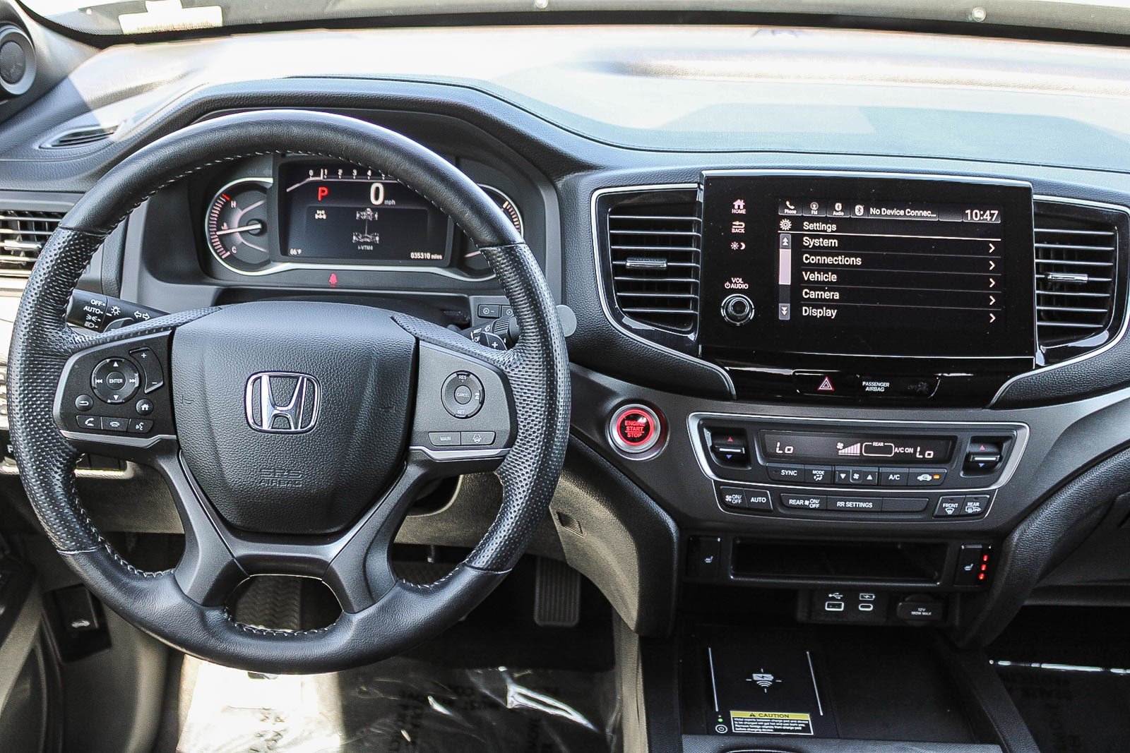 2025 Honda Passport EX-L - Photo 14