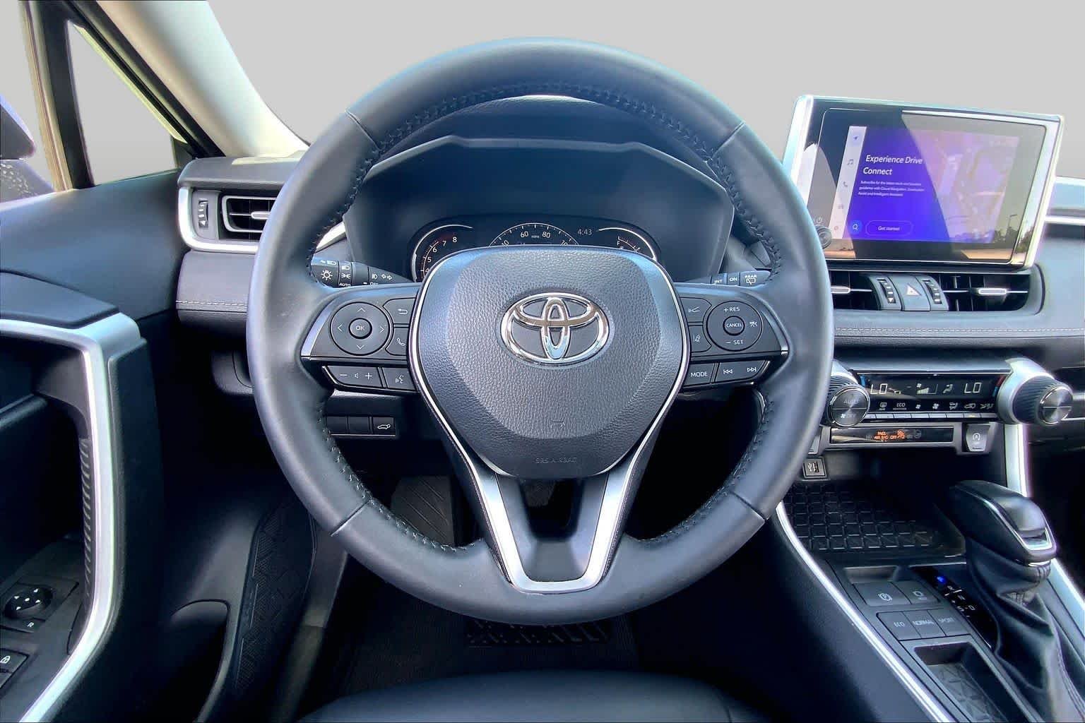 Used 2024 Magnetic Gray Metallic Toyota XLE Premium image 6