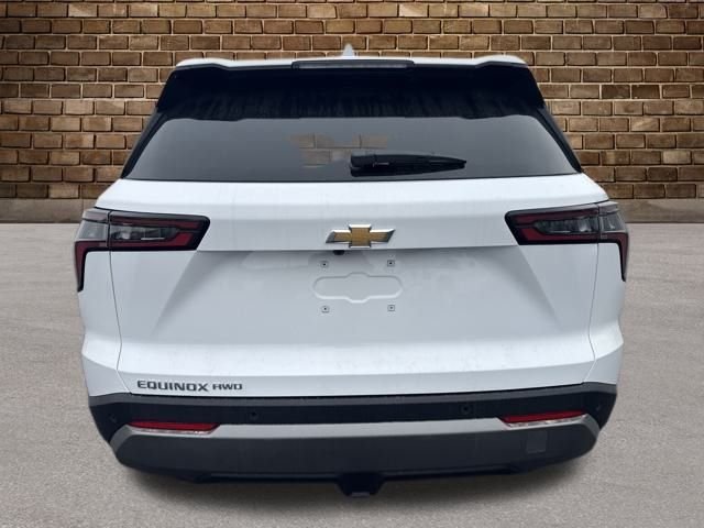 2026 Chevrolet Equinox LT photo 4