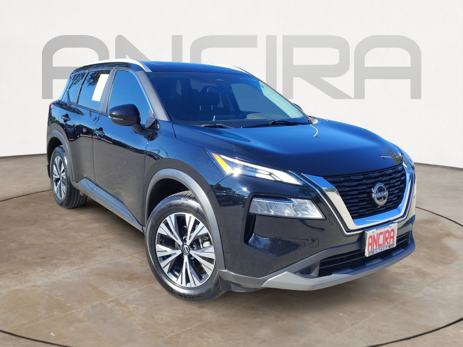 Used 2023 Super Black Nissan SV image 4