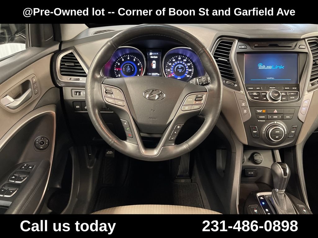 Used 2014 Gray Hyundai Base image 17