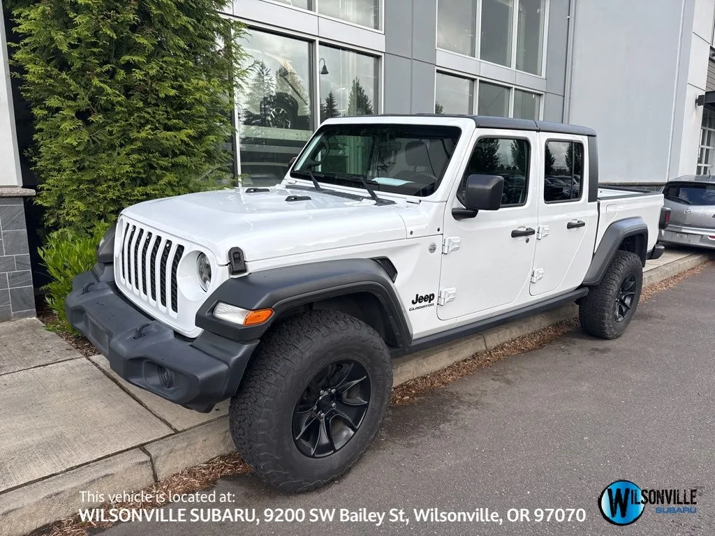 2020 Jeep Gladiator Sport S's photo