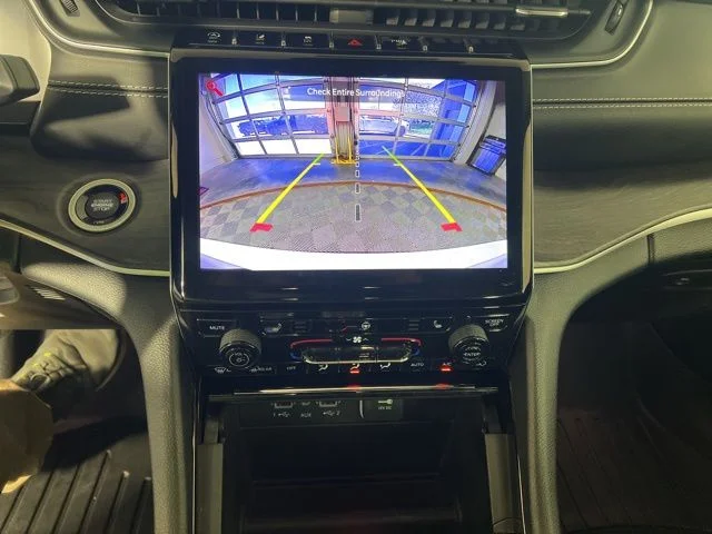 Used 2023 White Jeep Limited image 24