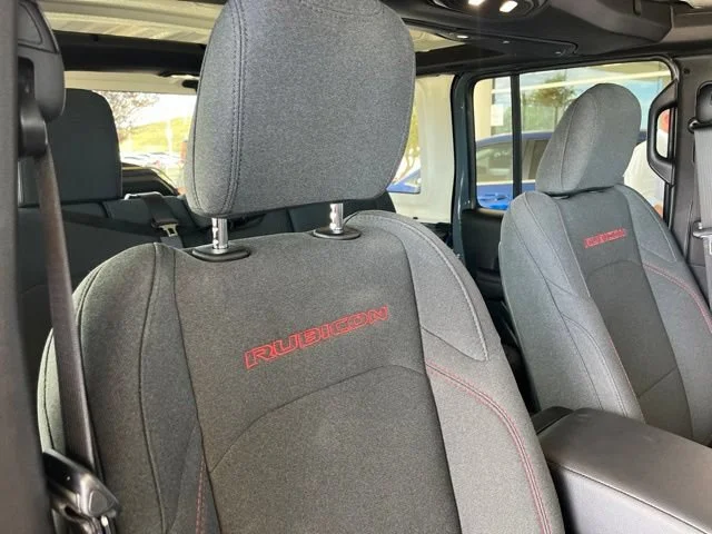 Used 2025 Anvil Clearcoat Jeep Rubicon image 55
