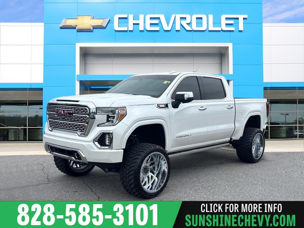 2020 GMC Sierra 4WD Crew Cab Short Box Denali's photo