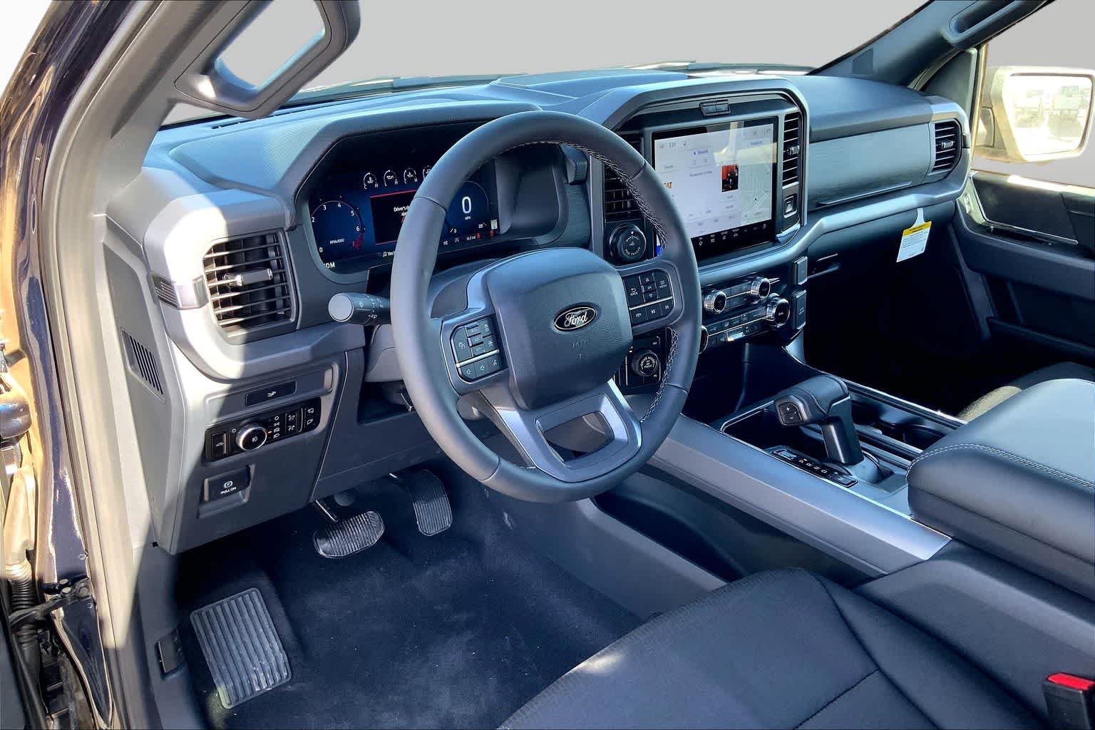 New 2026 Antimatter Blue Metallic Ford XLT image 8