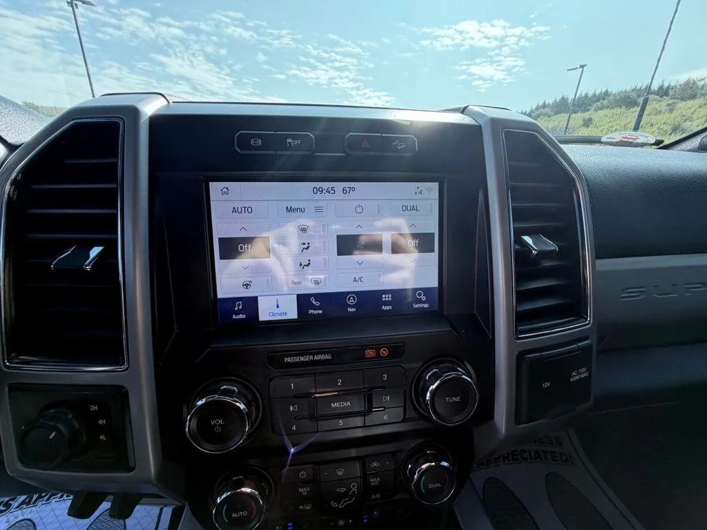 Used 2021 Red Ford Lariat image 28