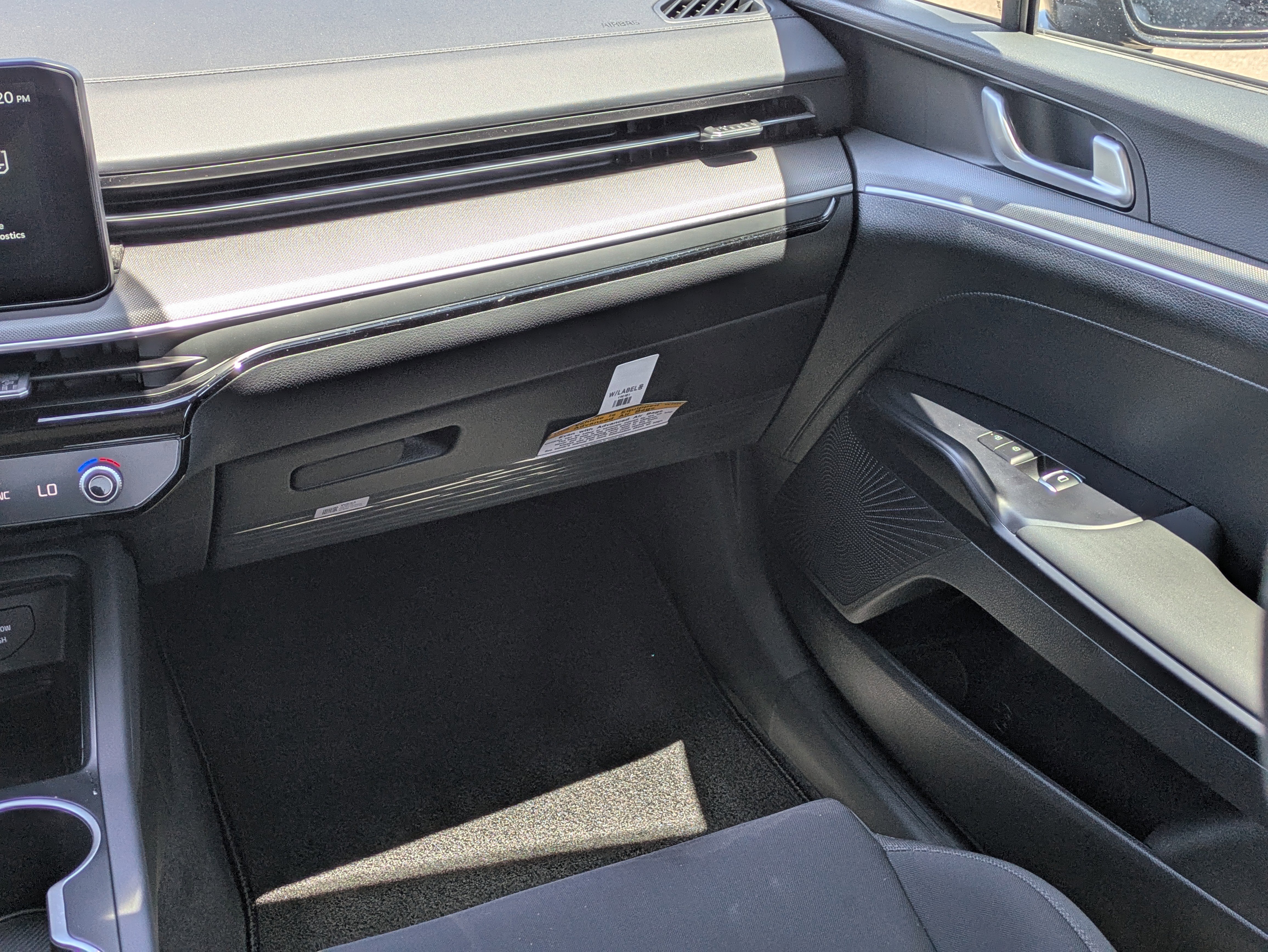 New 2026 Aurora Black Pearl Kia LXS FWD image 17