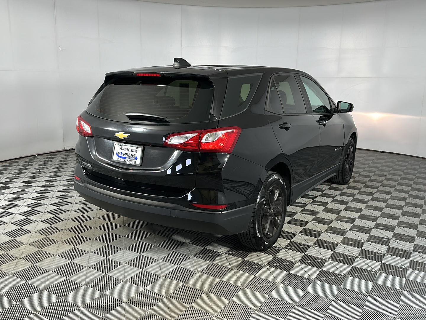 Used 2020 Mosaic Black Metallic Chevrolet LS image 40