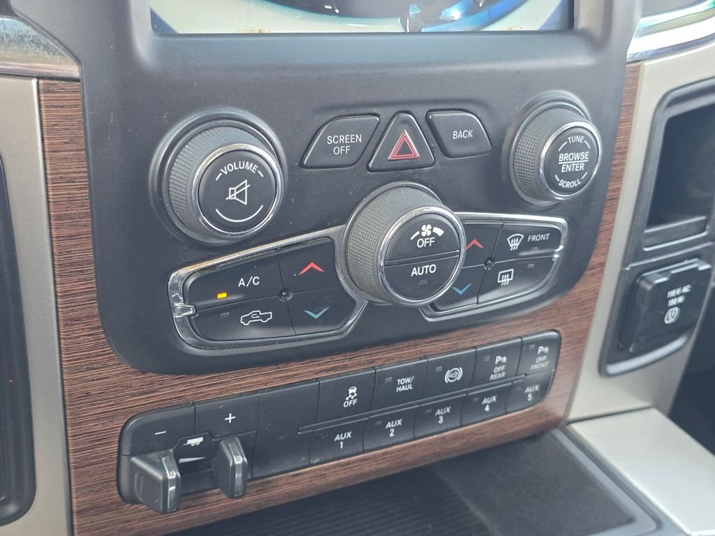 Used 2018 White Ram Laramie image 28