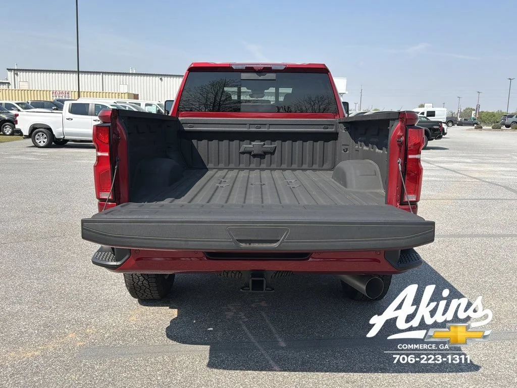 2025 Chevrolet Silverado 2500 HD High Country - Photo 8