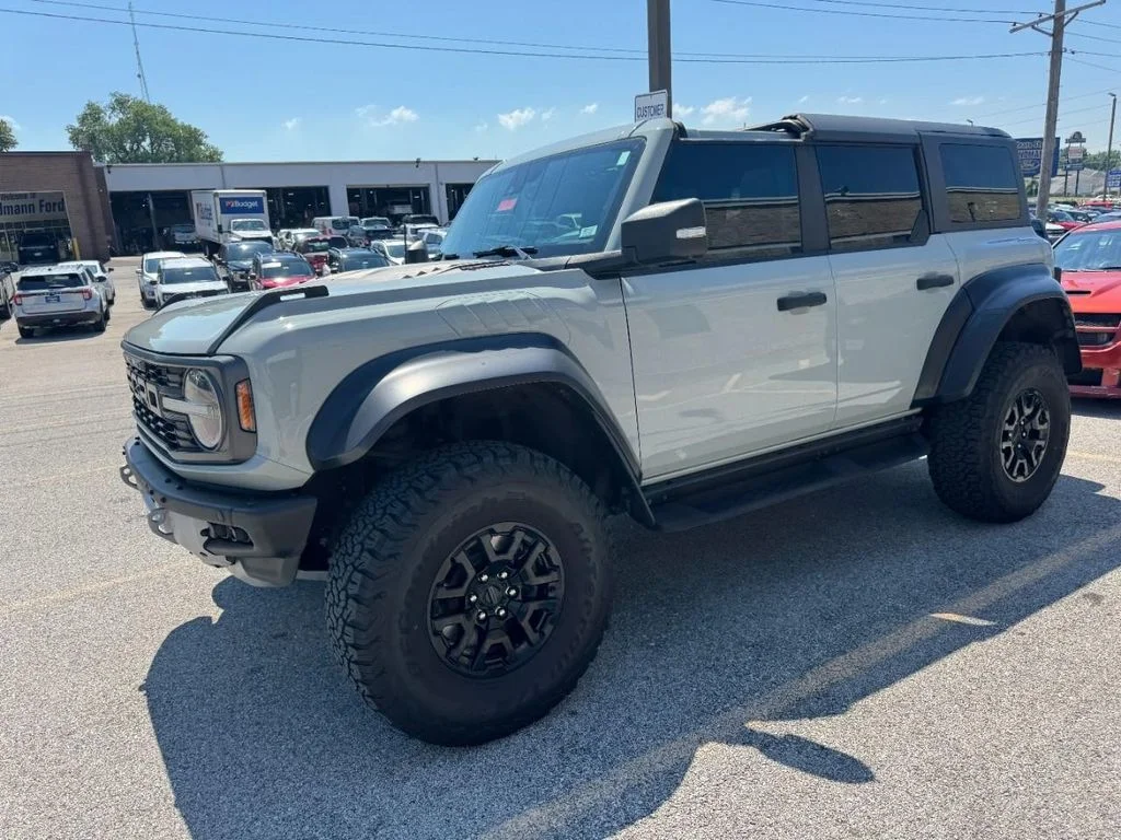Used 2023 Cactus Green / Gray Ford Raptor image 7