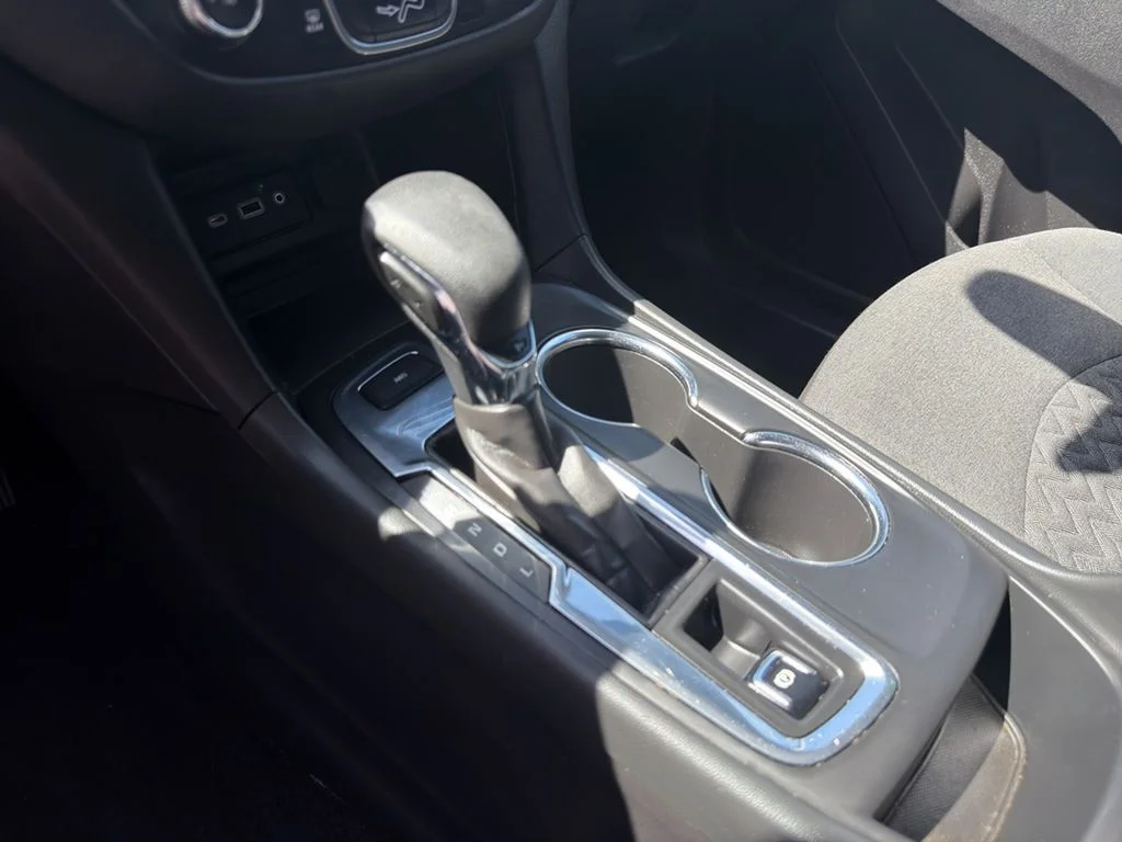 2023 Chevrolet Equinox LT - Photo 14