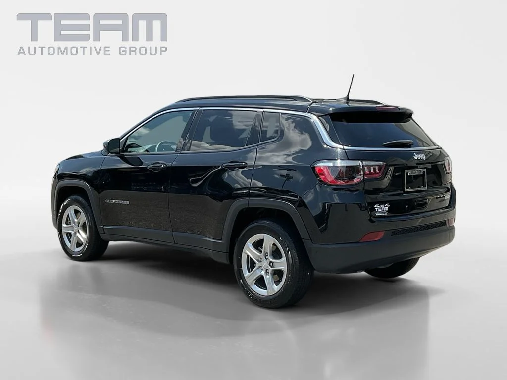 Used 2024 Black Jeep Latitude image 5
