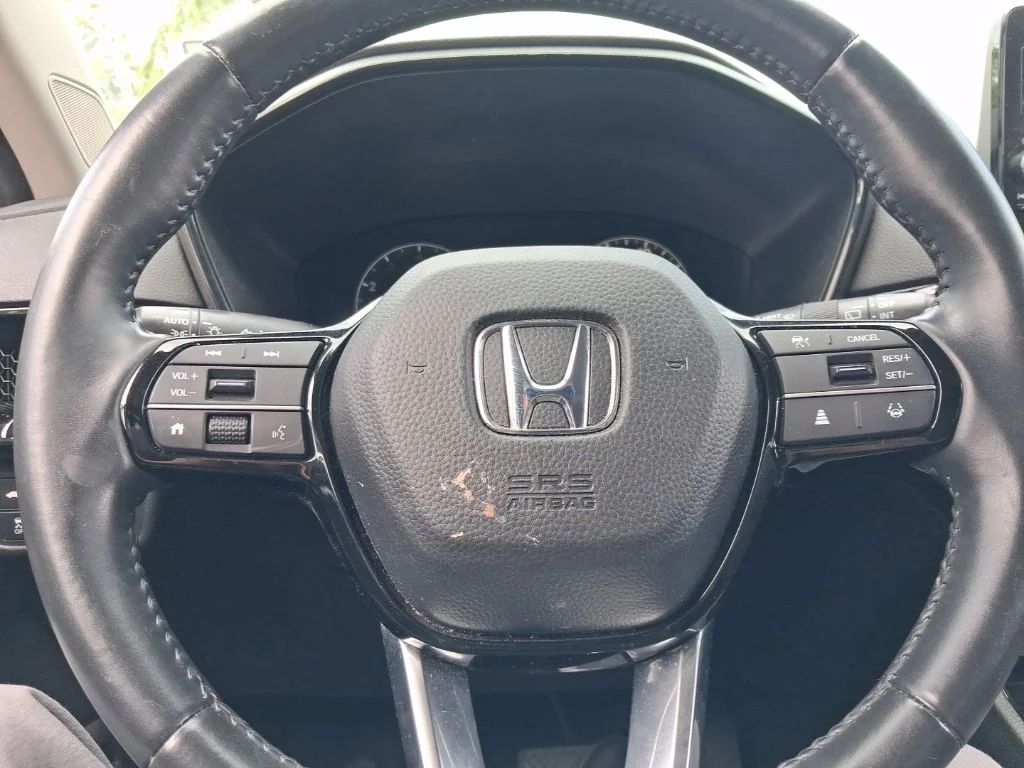 Used 2024  Honda EX-L image 30