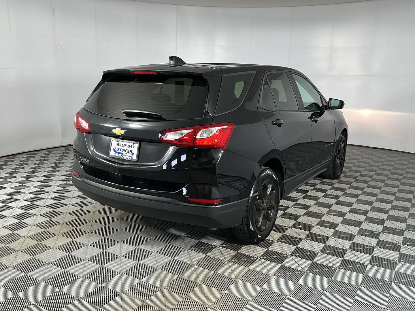 Used 2020 Mosaic Black Metallic Chevrolet LS image 40