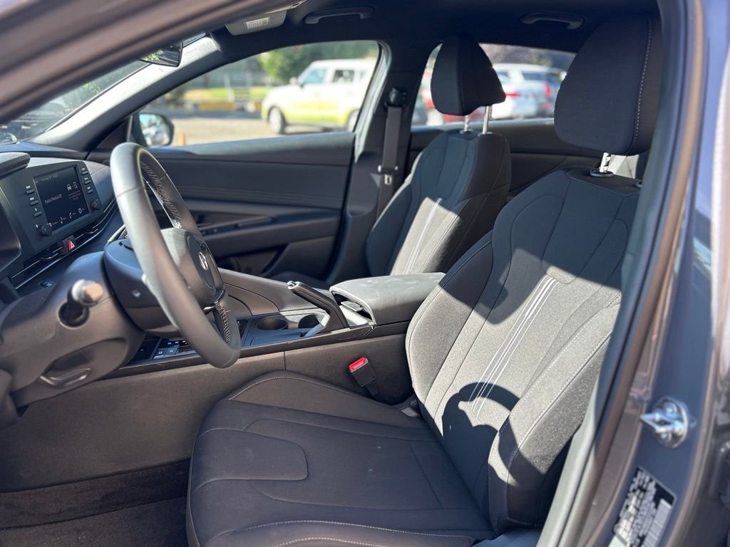 2026 Hyundai Elantra SEL Sport - Photo 15
