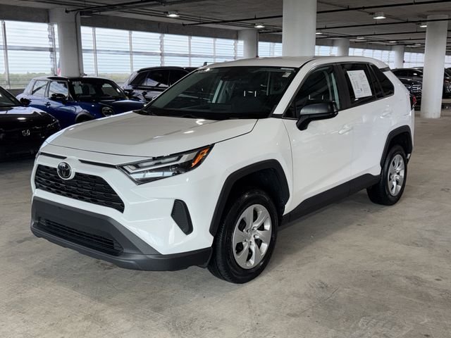 Used 2023 Ice Toyota LE image 10