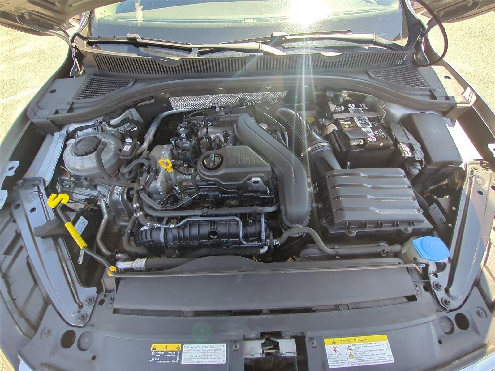 Used 2023  Volkswagen SE image 38