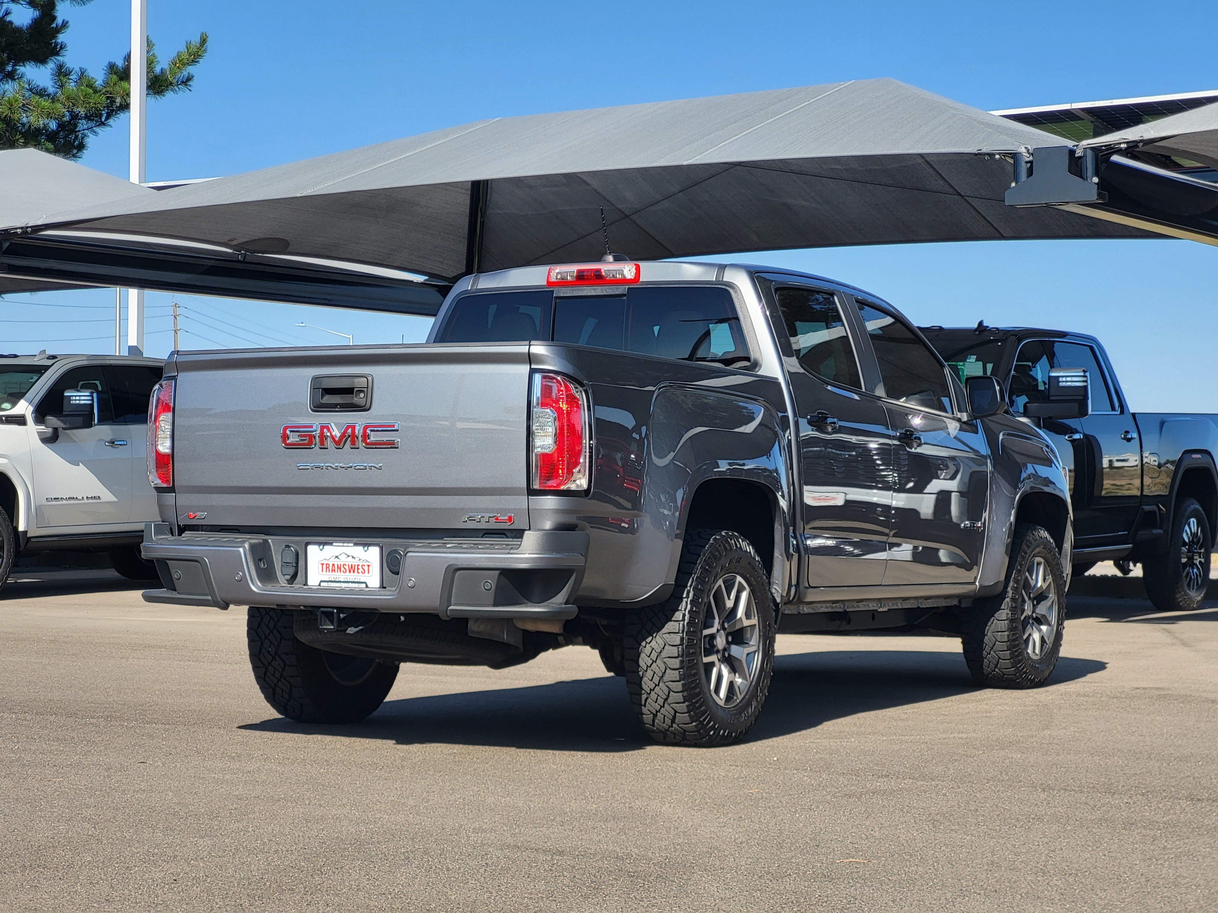 2022 GMC Canyon AT4 - Photo 7
