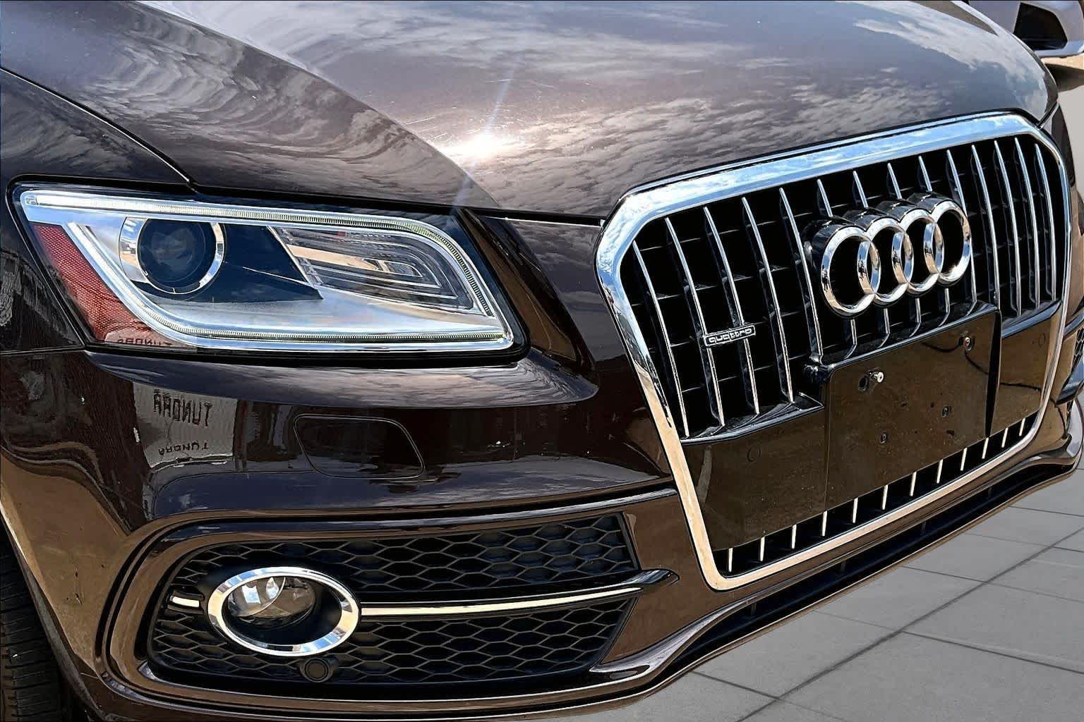 Used 2014 Teak Brown Metallic Audi Premium Plus image 28