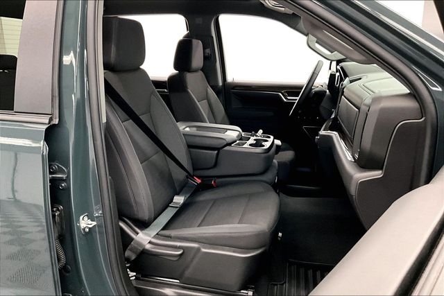 Used 2026 Cypress Gray Chevrolet LT image 8