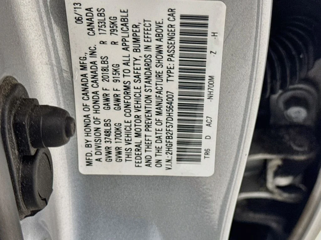 Used 2013 Silver Honda LX image 36