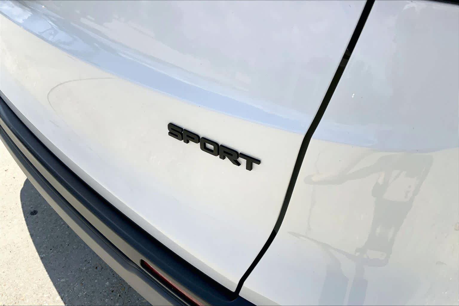 Used 2023 Platinum White Pearl Honda Sport image 10