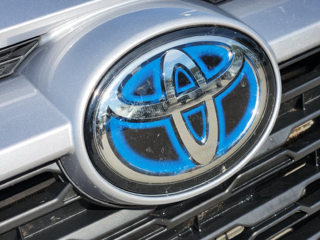 Certified Used 2024 Silver Toyota XLE Premium image 13
