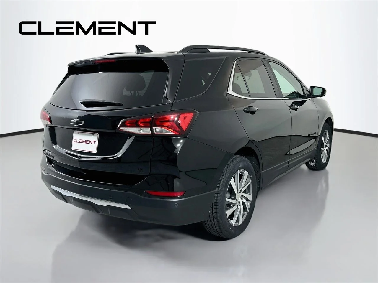 Certified Used 2022 Mosaic Black Metallic Chevrolet LT image 7