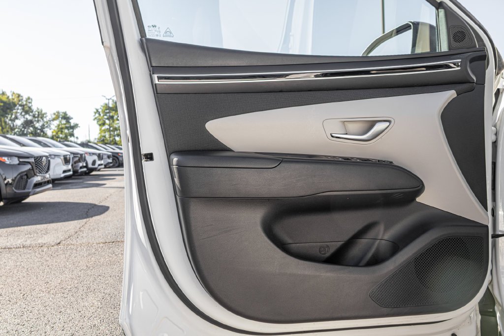 Certified Used 2024 White Hyundai SEL image 28