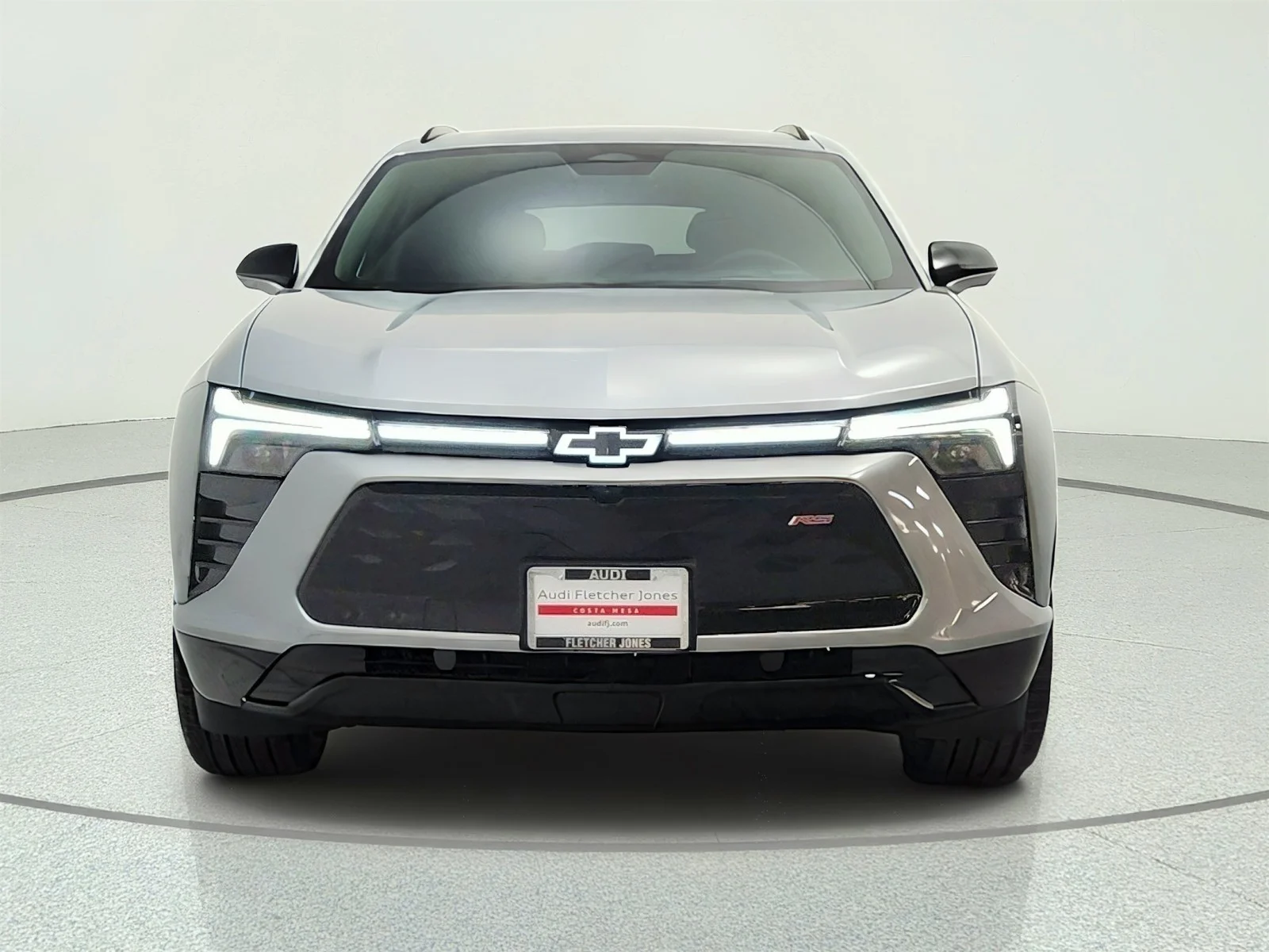 Used 2024 Sterling Gray Metallic Chevrolet eAWD 4dr RS w/1RS image 2