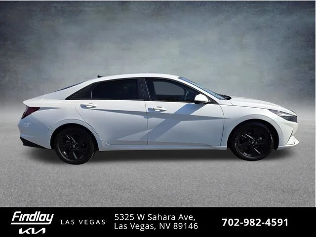 Used 2021 Gray Hyundai SEL image 5