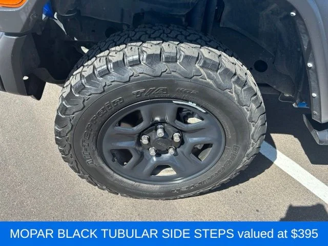 Used 2021 Blue Jeep Sport image 12