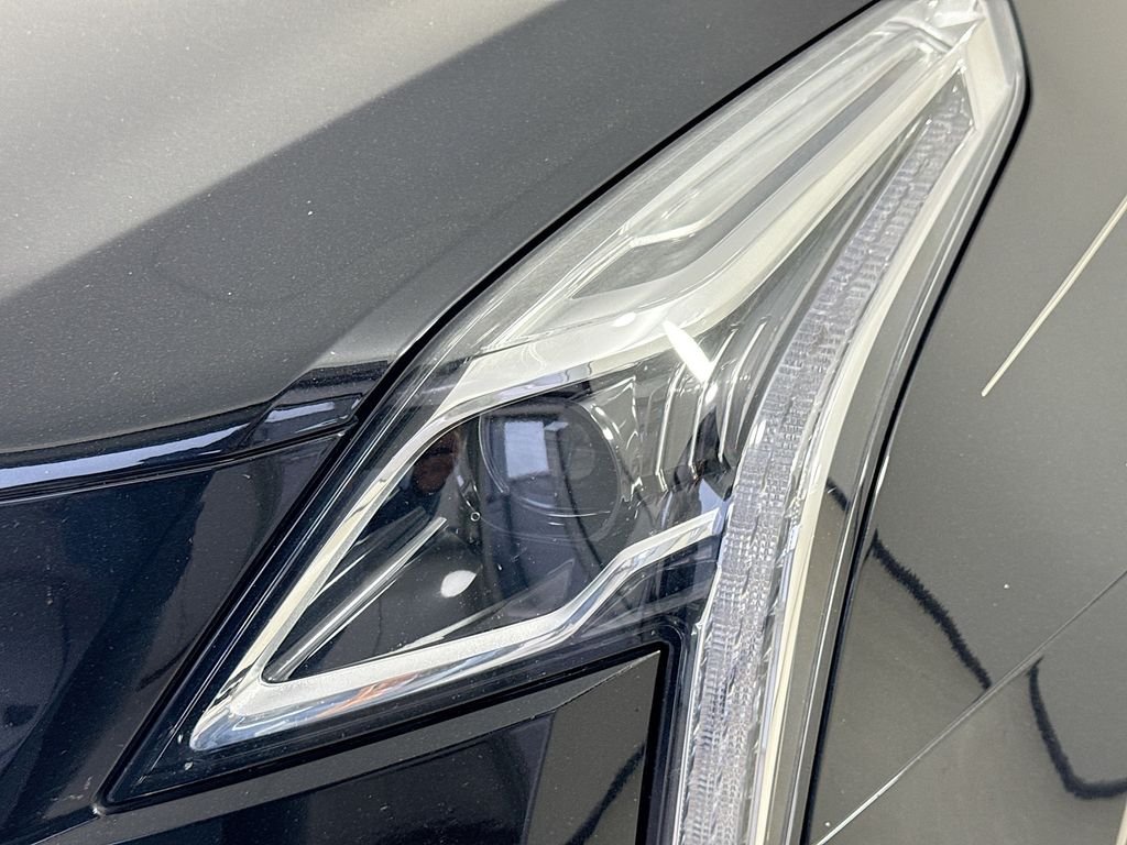 Used 2018 Stellar Black Metallic Cadillac Premium Luxury image 41