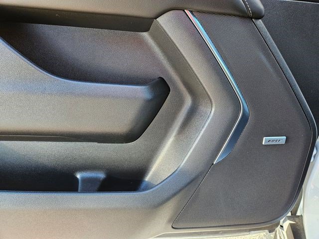 Used 2024 Summit White Chevrolet LT image 14