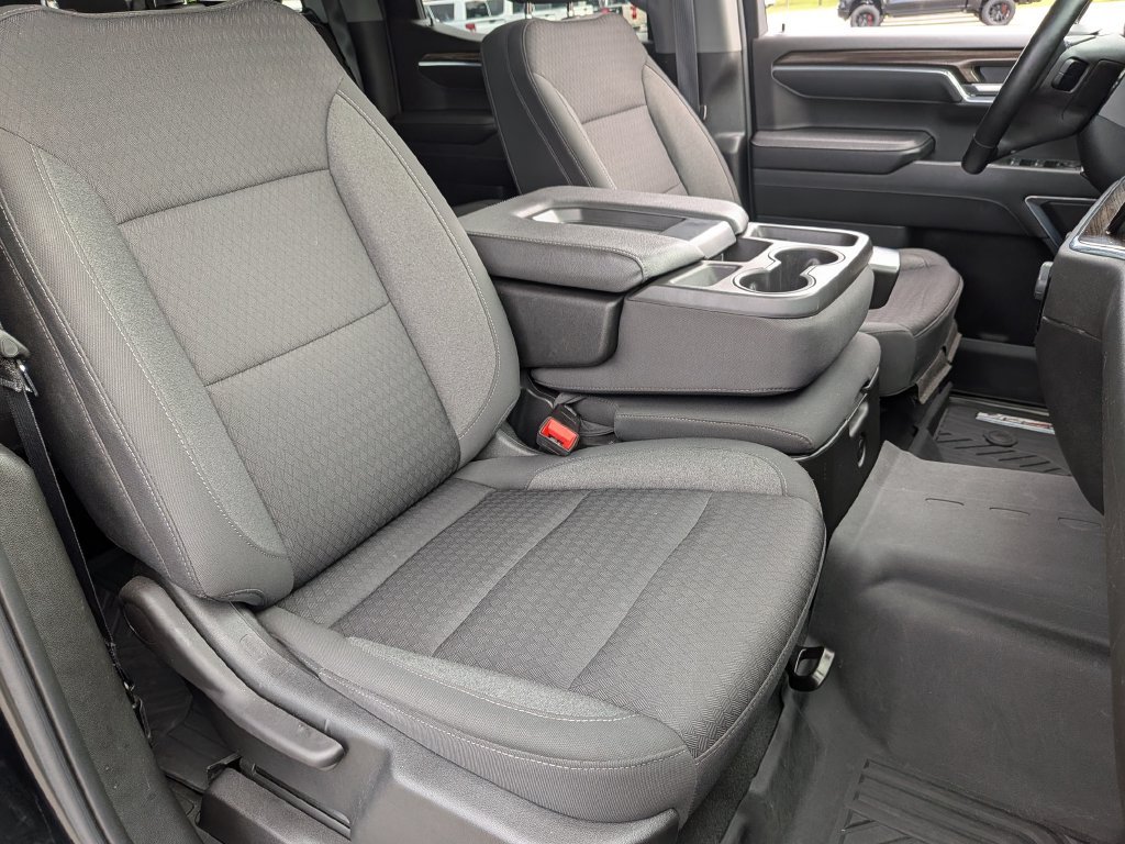 Used 2023 Black Chevrolet RST image 22