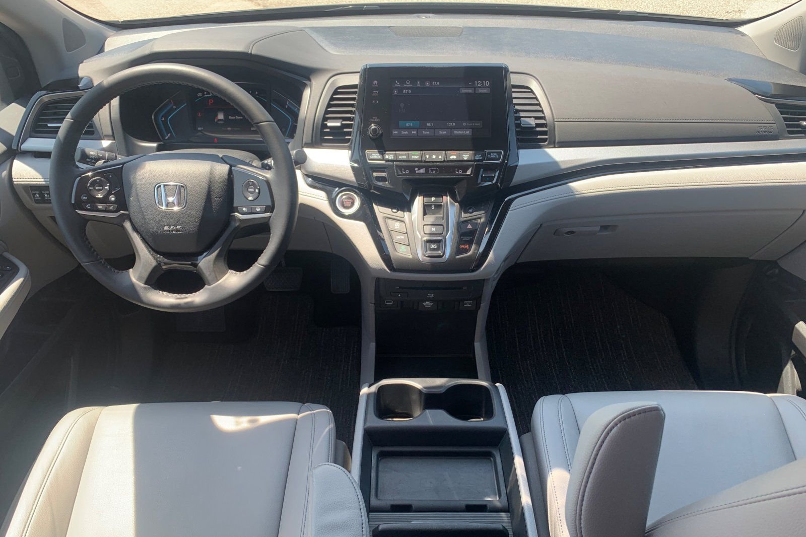 Certified Used 2024 Gray Honda Touring image 16