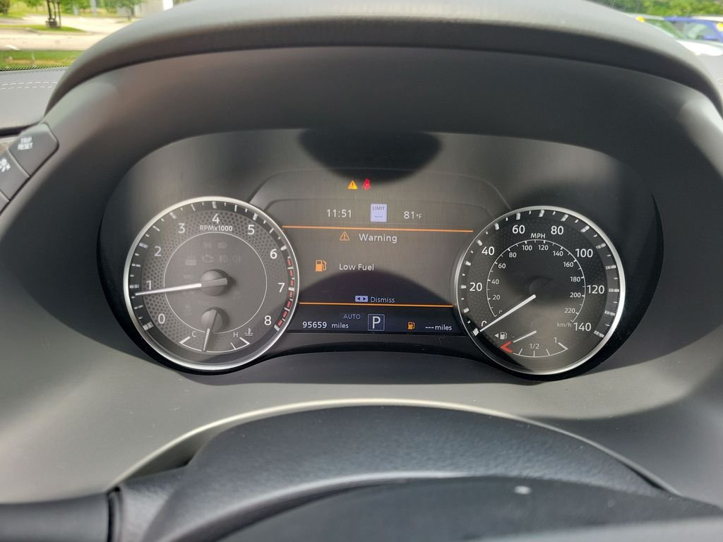Used 2021 Black Nissan Platinum image 44