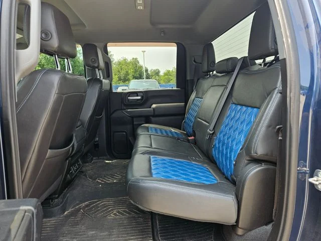 Used 2021 Northsky Blue Metallic Chevrolet LT image 8