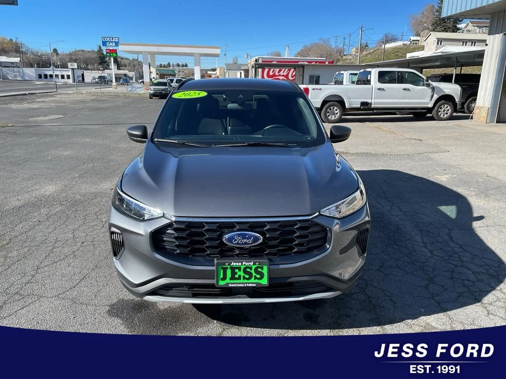 2025 Ford Escape ST-Line - Photo 8