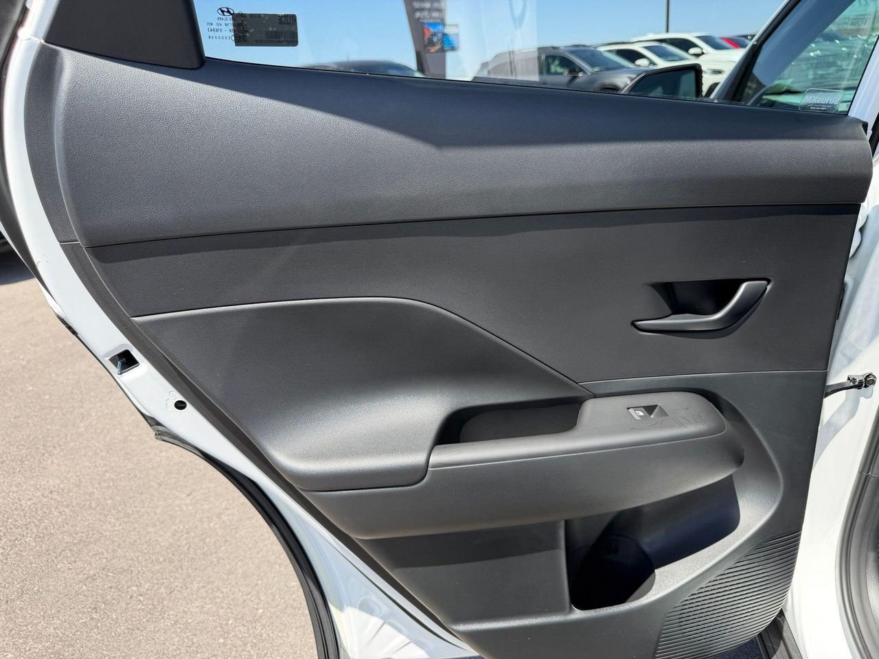 New 2027 White Hyundai SEL Sport image 38