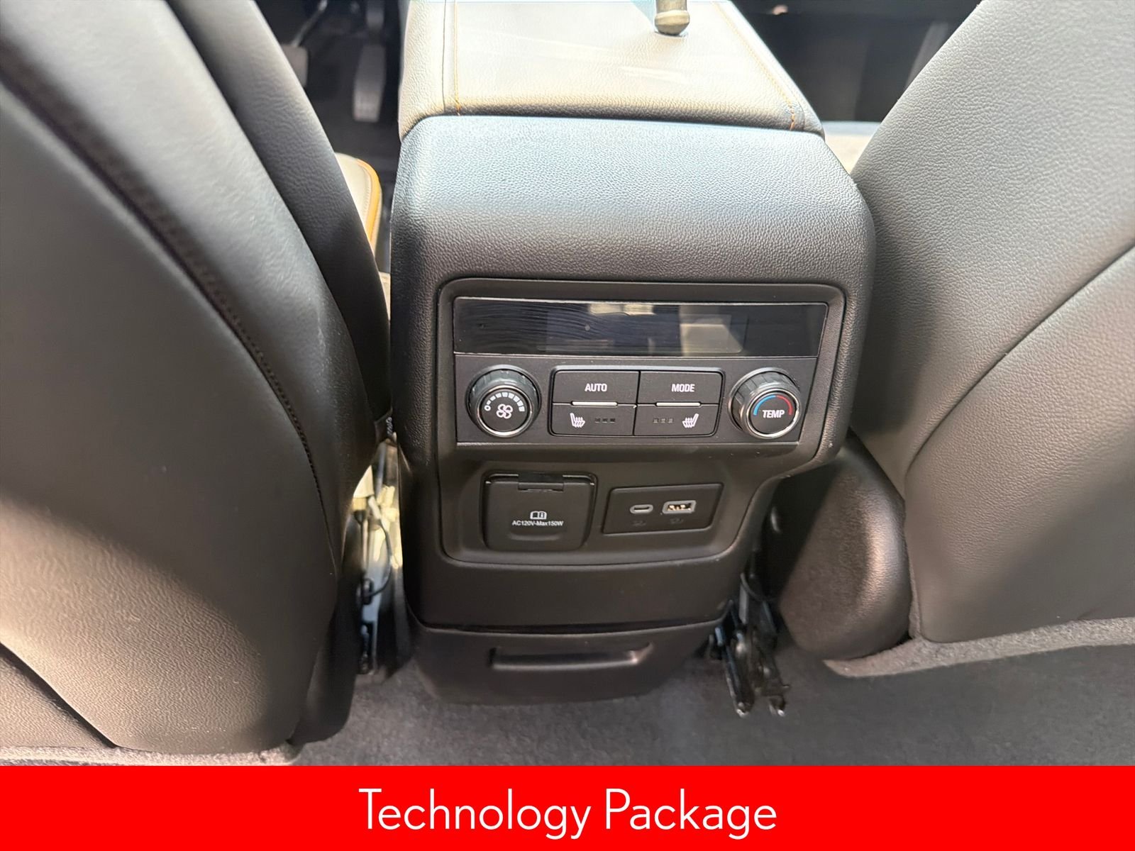 Used 2023 White GMC AT4 image 26