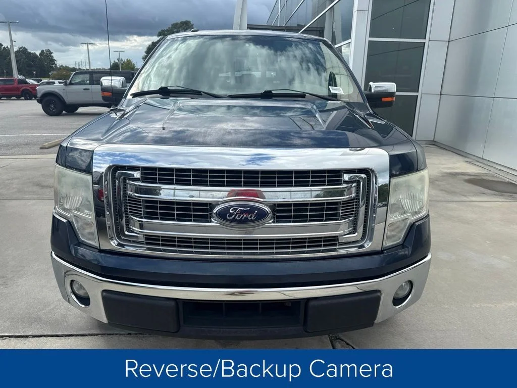 Used 2014 Blue Jeans Metallic Ford XLT image 2