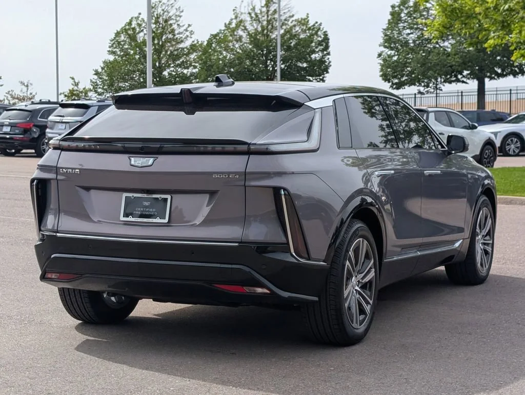 Certified Used 2026 Celestial Metallic Cadillac Premium Luxury image 5