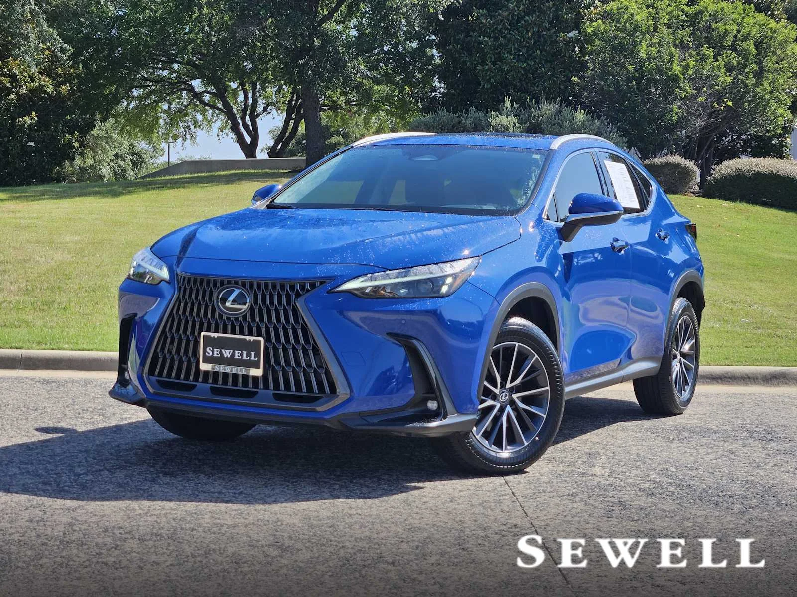 2025 Lexus NX 350 250 Premium FWD's photo