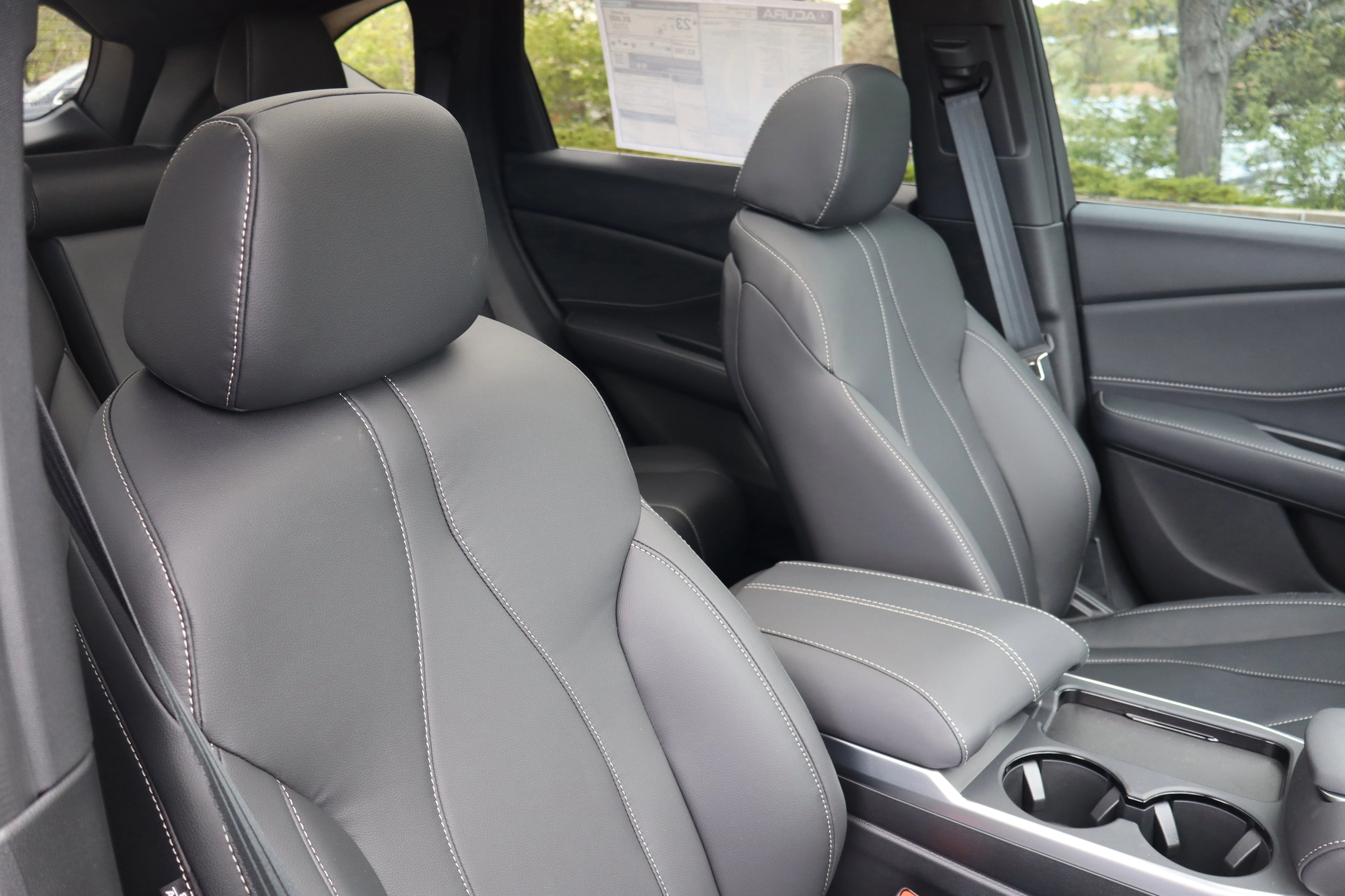 New 2026 Solar Silver Metallic Acura 4RDX image 33