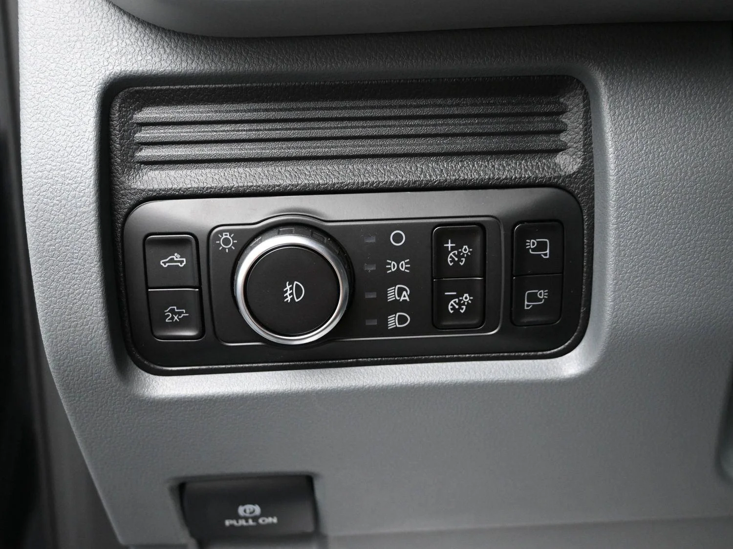 2026 Ford F-250 Super Duty XLT - Photo 21