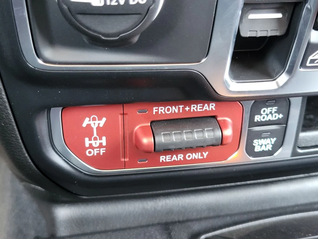 New 2026 Tuscadero Pearlcoat Jeep Rubicon X image 14