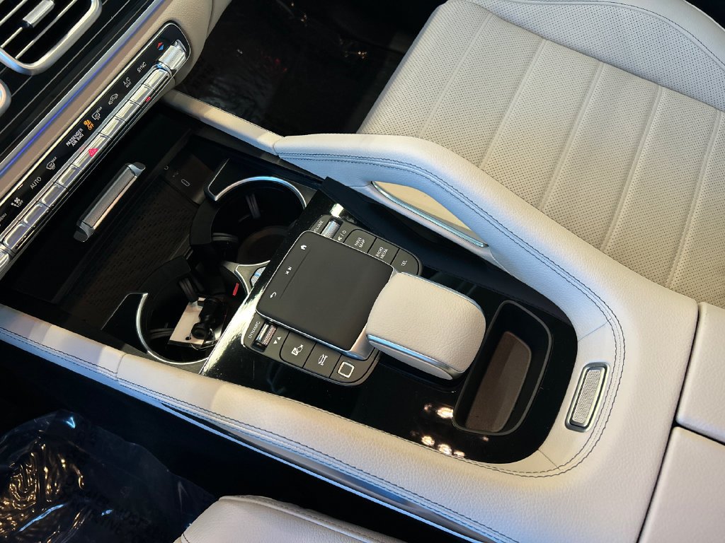 New 2026 MANUFAKTUR Mystic Blue Metallic Mercedes-Benz GLE 450 image 19